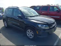 WVGAV7AX2HK014326 2017 VOLKSWAGEN TIGUAN