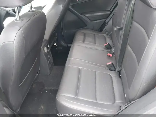 WVGAV7AX2HK017551 2017 VOLKSWAGEN TIGUAN - Image 8