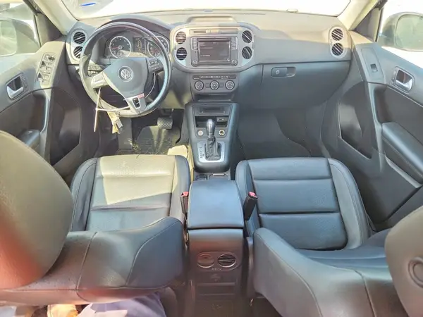 WVGAV7AX2HK023463 2017 VOLKSWAGEN TIGUAN - Image 8