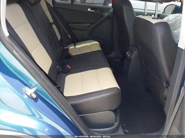 WVGAV7AX2HK033670 2017 VOLKSWAGEN TIGUAN - Image 8