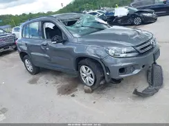 WVGAV7AX2HK033846 2017 VOLKSWAGEN TIGUAN