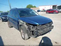 WVGAV7AX2HK036942 2017 VOLKSWAGEN TIGUAN