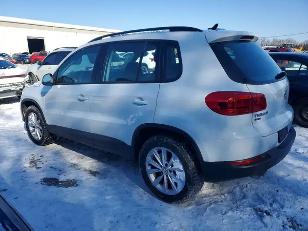 WVGAV7AX2HK046287 2017 VOLKSWAGEN TIGUAN - Image 2