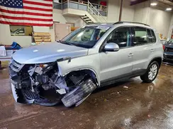 WVGAV7AX2HK053949 2017 VOLKSWAGEN TIGUAN