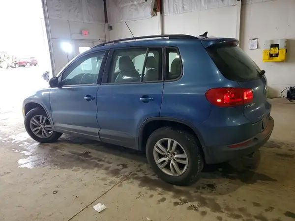 WVGAV7AX2HW501907 2017 VOLKSWAGEN TIGUAN - Image 2