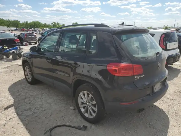 WVGAV7AX2JK000500 2018 VOLKSWAGEN TIGUAN - Image 2