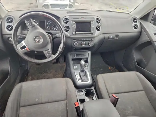 WVGAV7AX2JK000562 2018 VOLKSWAGEN TIGUAN - Image 8