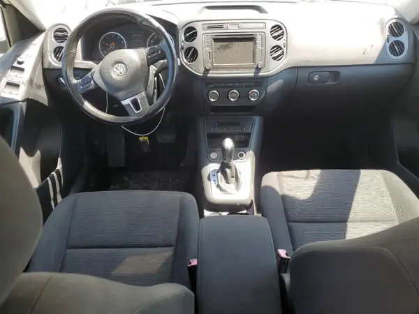 WVGAV7AX2JK000903 2018 VOLKSWAGEN TIGUAN - Image 8