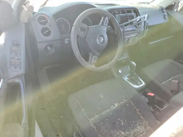 WVGAV7AX2JK002053 2018 VOLKSWAGEN TIGUAN - Image 8