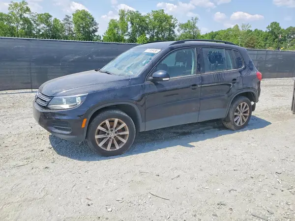 WVGAV7AX2JK003302 2018 VOLKSWAGEN TIGUAN - Image 1