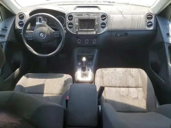 WVGAV7AX2JK003302 2018 VOLKSWAGEN TIGUAN - Image 8