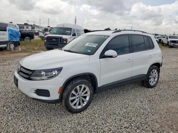 WVGAV7AX2JK005244 2018 VOLKSWAGEN TIGUAN - Image 1