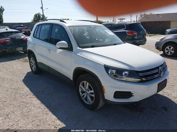 WVGAV7AX3GW006386 2016 VOLKSWAGEN TIGUAN - Image 1
