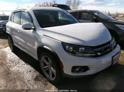 WVGAV7AX3GW008476 2016 VOLKSWAGEN TIGUAN