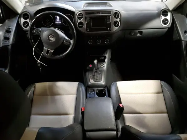 WVGAV7AX3GW031336 2016 VOLKSWAGEN TIGUAN - Image 8