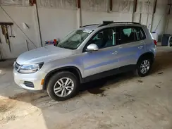 WVGAV7AX3GW501946 2016 VOLKSWAGEN TIGUAN