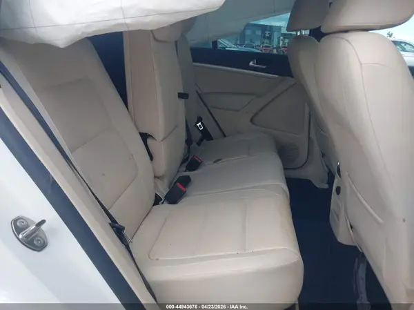 WVGAV7AX3GW503261 2016 VOLKSWAGEN TIGUAN - Image 8