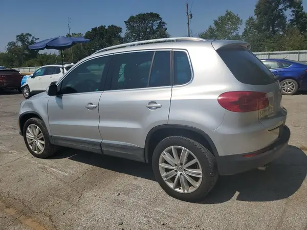 WVGAV7AX3GW509805 2016 VOLKSWAGEN TIGUAN - Image 2