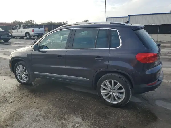 WVGAV7AX3GW515104 2016 VOLKSWAGEN TIGUAN - Image 2