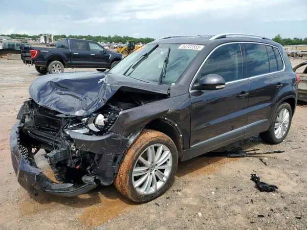 WVGAV7AX3GW515359 2016 VOLKSWAGEN TIGUAN - Image 1
