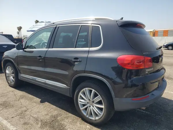 WVGAV7AX3GW521095 2016 VOLKSWAGEN TIGUAN - Image 2