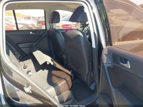 WVGAV7AX3GW528175 2016 VOLKSWAGEN TIGUAN - Image 8