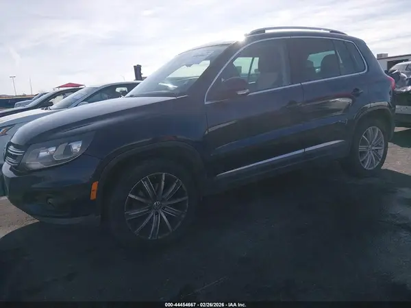 WVGAV7AX3GW544053 2016 VOLKSWAGEN TIGUAN - Image 2