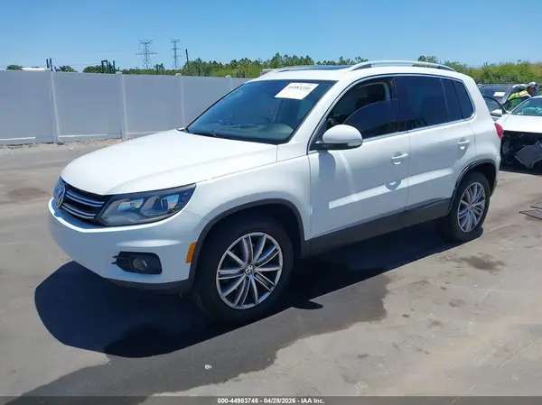 WVGAV7AX3GW546160 2016 VOLKSWAGEN TIGUAN - Image 2
