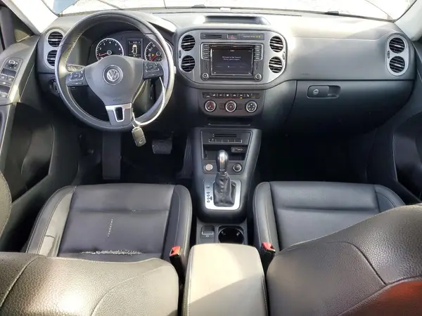 WVGAV7AX3GW556946 2016 VOLKSWAGEN TIGUAN - Image 8