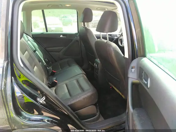 WVGAV7AX3GW558857 2016 VOLKSWAGEN TIGUAN - Image 8