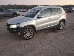 WVGAV7AX3GW560284 2016 VOLKSWAGEN TIGUAN