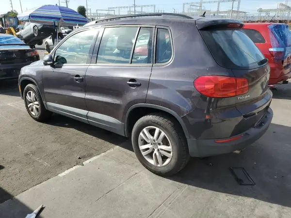 WVGAV7AX3GW568546 2016 VOLKSWAGEN TIGUAN - Image 2