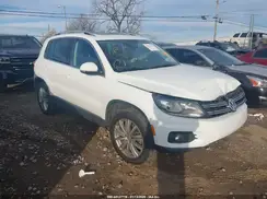 WVGAV7AX3GW578090 2016 VOLKSWAGEN TIGUAN