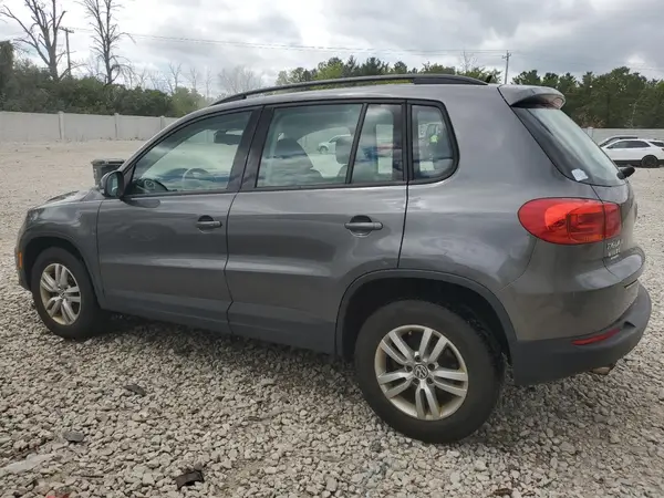 WVGAV7AX3GW588814 2016 VOLKSWAGEN TIGUAN - Image 2