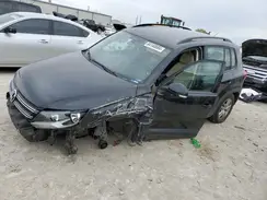 WVGAV7AX3GW588974 2016 VOLKSWAGEN TIGUAN