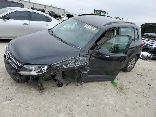 WVGAV7AX3GW588974 2016 VOLKSWAGEN TIGUAN - Image 1