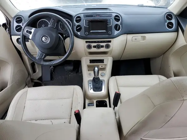 WVGAV7AX3GW588974 2016 VOLKSWAGEN TIGUAN - Image 8