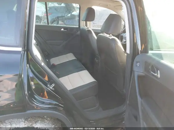 WVGAV7AX3GW602257 2016 VOLKSWAGEN TIGUAN - Image 8