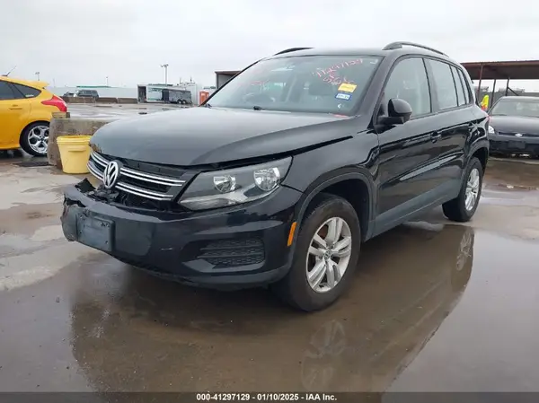 WVGAV7AX3GW606096 2016 VOLKSWAGEN TIGUAN - Image 2