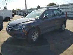 WVGAV7AX3GW608768 2016 VOLKSWAGEN TIGUAN