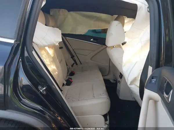 WVGAV7AX3GW614599 2016 VOLKSWAGEN TIGUAN - Image 8