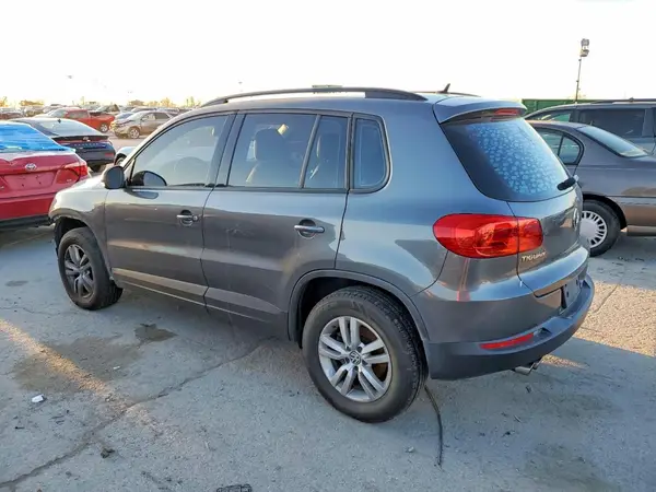 WVGAV7AX3GW616529 2016 VOLKSWAGEN TIGUAN - Image 2