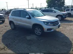 WVGAV7AX3HK000239 2017 VOLKSWAGEN TIGUAN