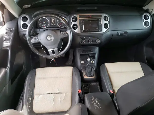 WVGAV7AX3HK001813 2017 VOLKSWAGEN TIGUAN - Image 8