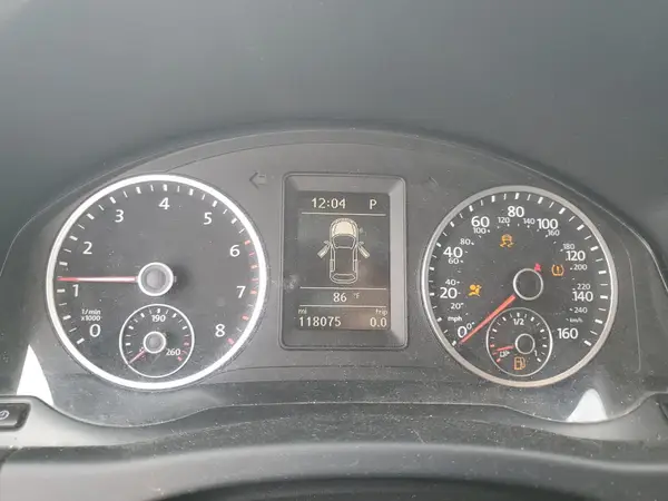 WVGAV7AX3HK002900 2017 VOLKSWAGEN TIGUAN - Image 8