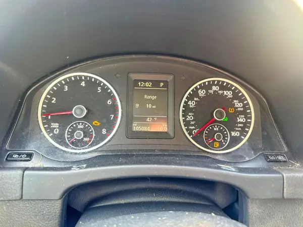 WVGAV7AX3HK021303 2017 VOLKSWAGEN TIGUAN - Image 8