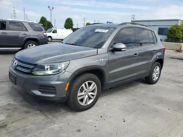 WVGAV7AX3HK025674 2017 VOLKSWAGEN TIGUAN - Image 1