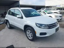 WVGAV7AX3HK028428 2017 VOLKSWAGEN TIGUAN