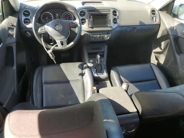 WVGAV7AX3HK042796 2017 VOLKSWAGEN TIGUAN - Image 8