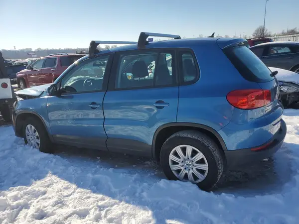 WVGAV7AX3HK047349 2017 VOLKSWAGEN TIGUAN - Image 2